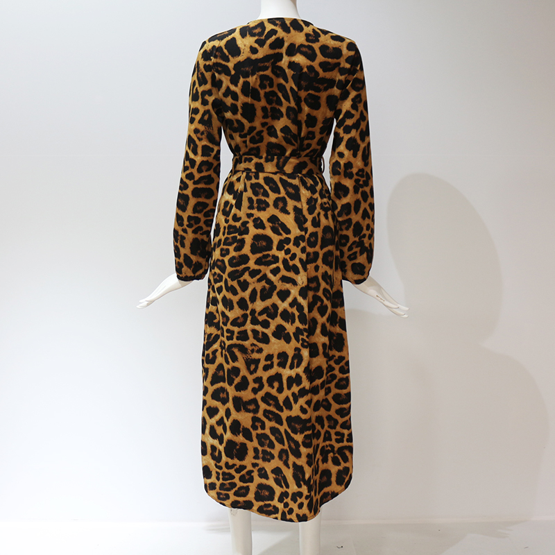 Leopard Dress 2019 Women Vintage Long Beach Dress Loose Long Sleeve Deep V-neck A-line Sexy Party Dress Vestidos de fiesta